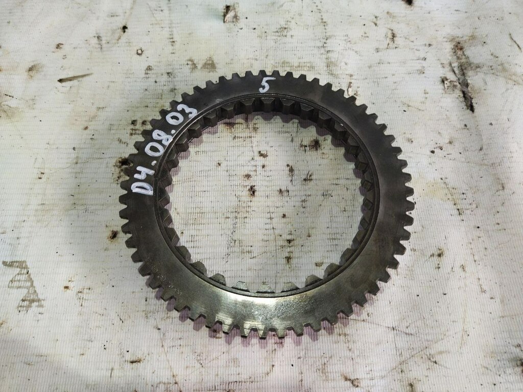 муфта синхронизатора б/у \ незначительный износ